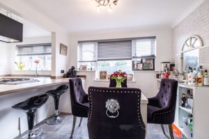 Dining Room- click for photo gallery